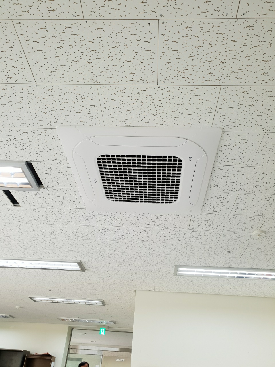 2950055133_qRpsjXNP_9806e04dd7cfa3924829ea9c534cc30873c193ae.jpg 이미지크게보기