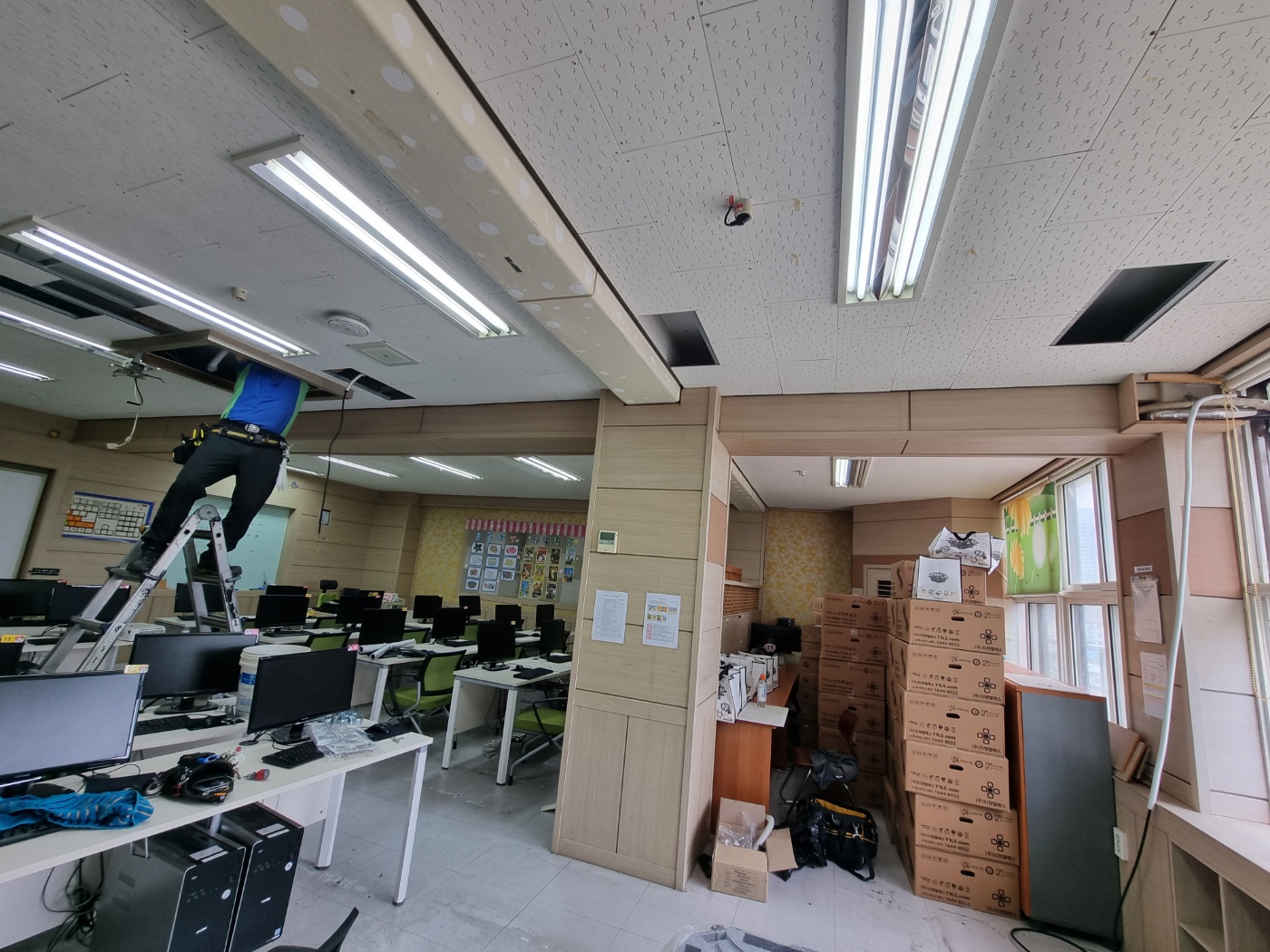 /user/0/01033556478/editor/2504/cc27a43cde1d9315a9477775c37b1107_1744247575_5958.jpg 이미지크게보기